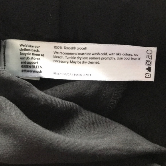 Eileen Fisher black joggers with ankle zippers - Picture 7 of 10